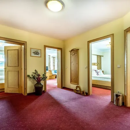 Breitlehenalm Hotell 4*